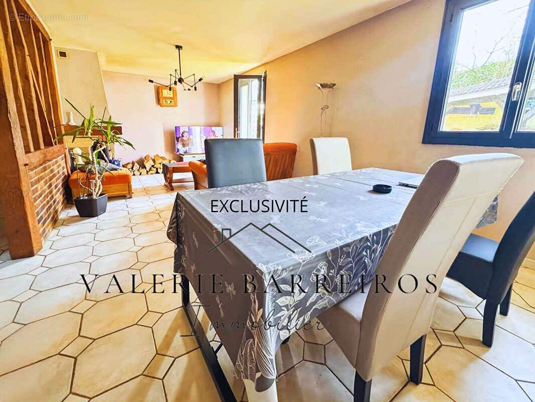 Maison à SOTTEVILLE-SOUS-LE-VAL