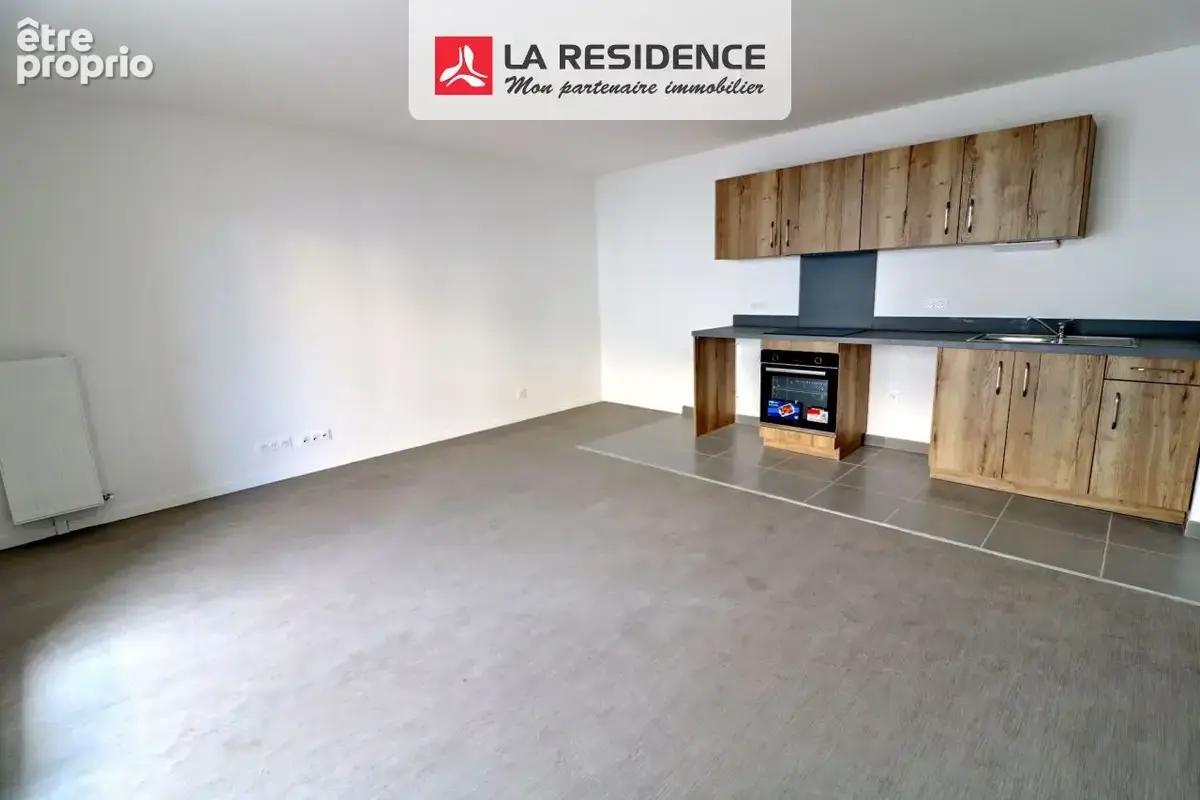 Appartement 60 m² à Deville-Les-Rouen  - photo 3