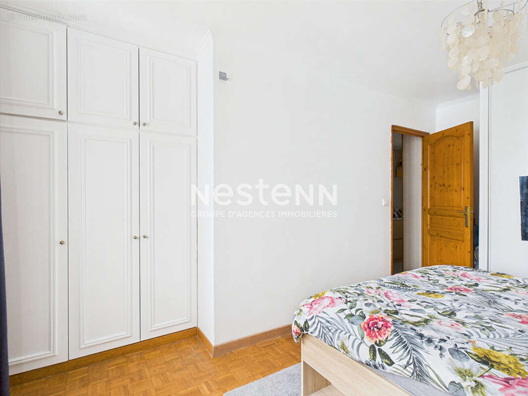 Appartement à ISSY-LES-MOULINEAUX