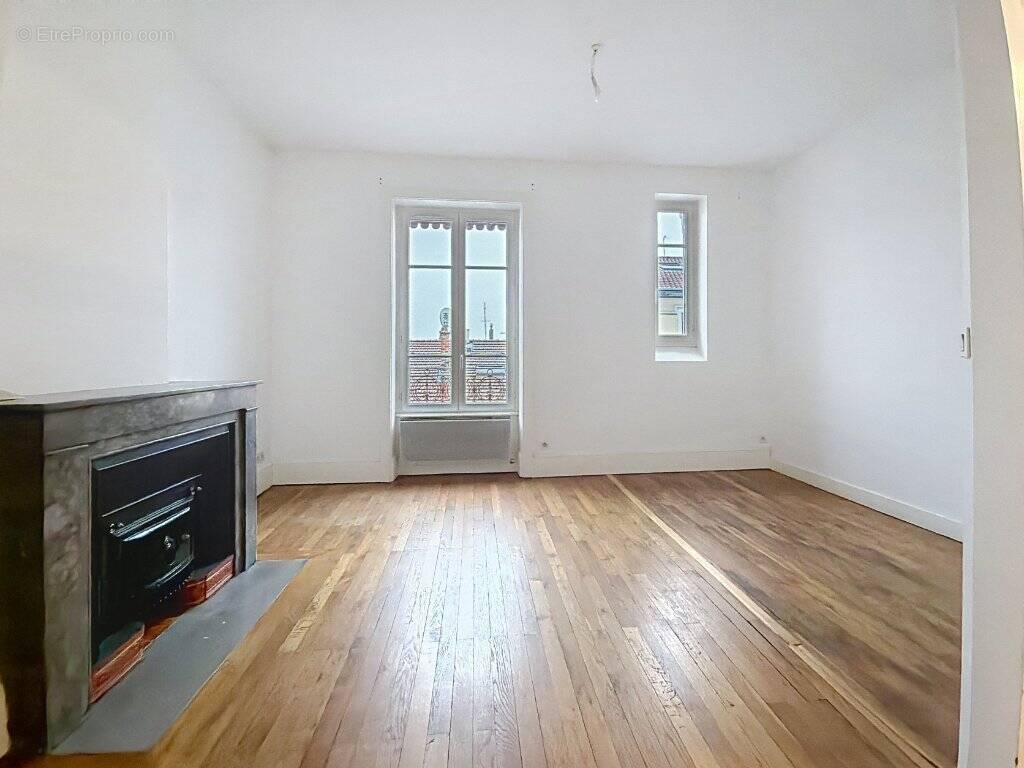 Appartement à VILLEURBANNE