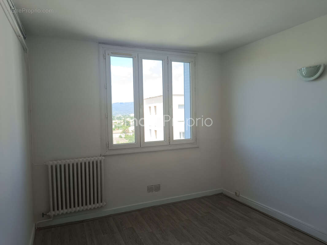 Appartement à MONTELIMAR