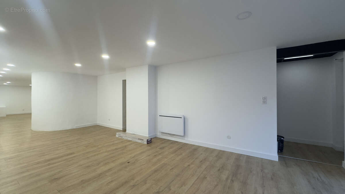 Local commercial / bureaux à vendre   121 m2   vandœuvre village - photo 5