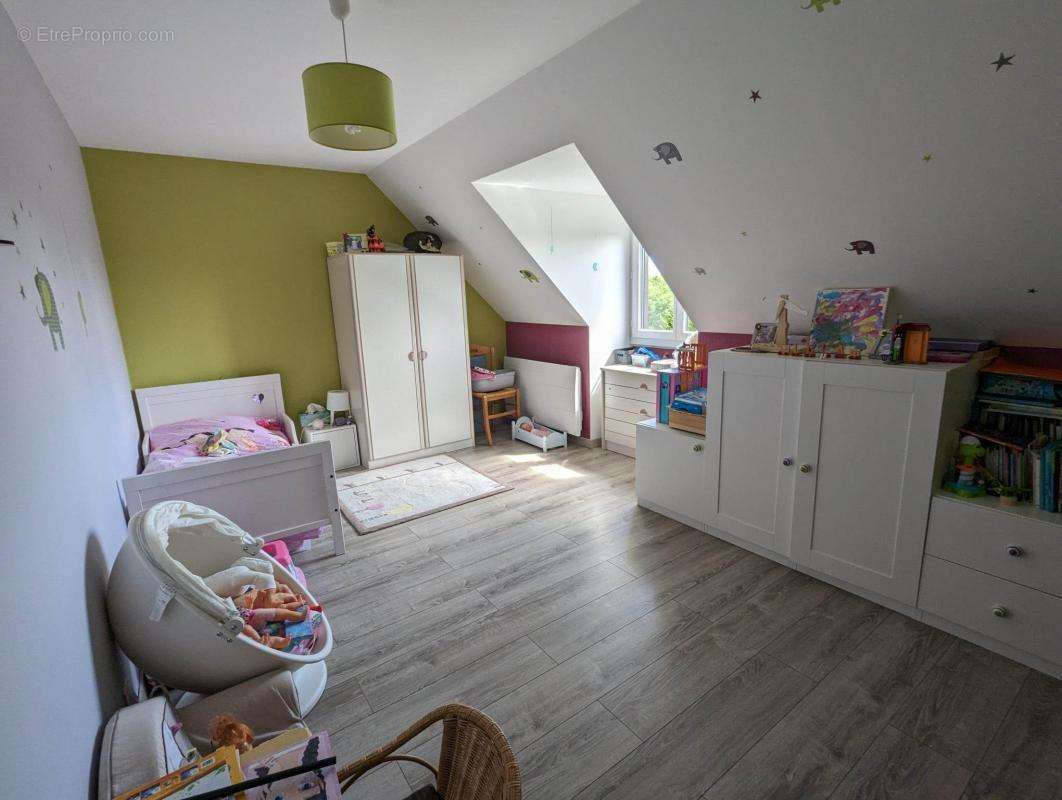 Maison à SAINT-SAUFLIEU