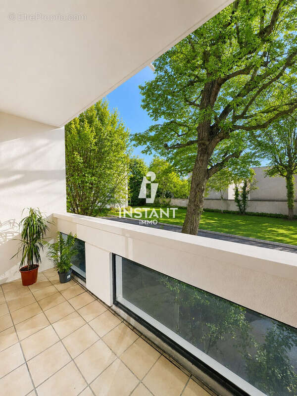 Appartement 72 m² à Creteil  - photo 8