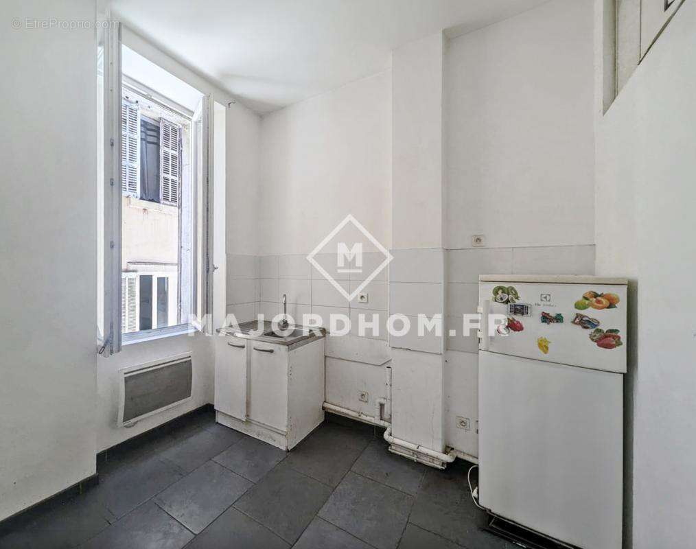 Appartement à MARSEILLE-2E