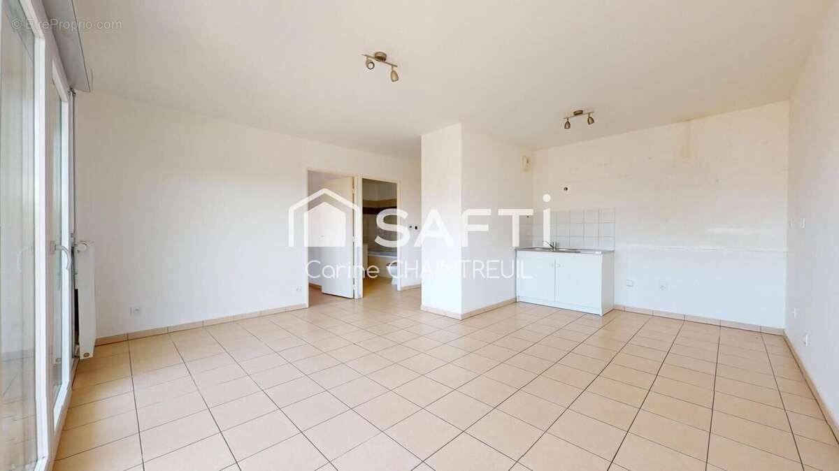 Photo 2 - Appartement à DECINES-CHARPIEU