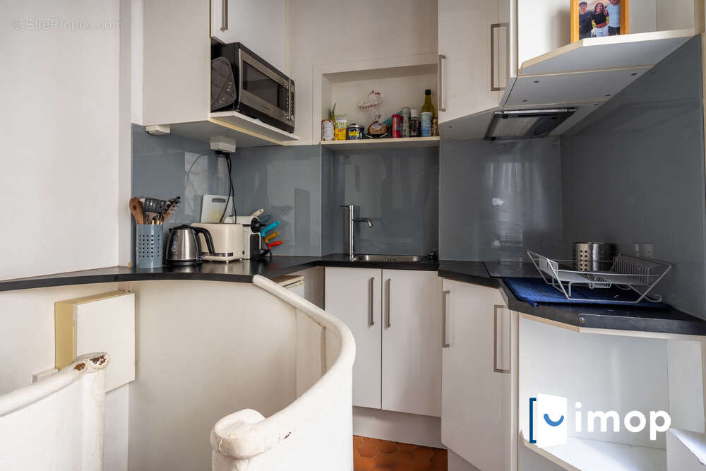 Appartement à PARIS-3E