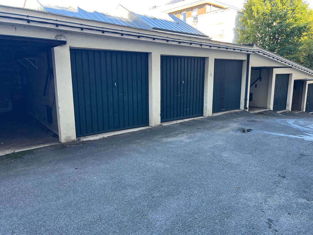 Appartement à VILLE-D&#039;AVRAY