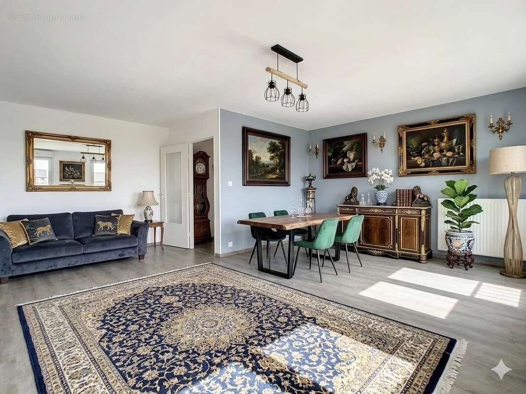 Appartement à SAINT-ANDRE-LES-VERGERS