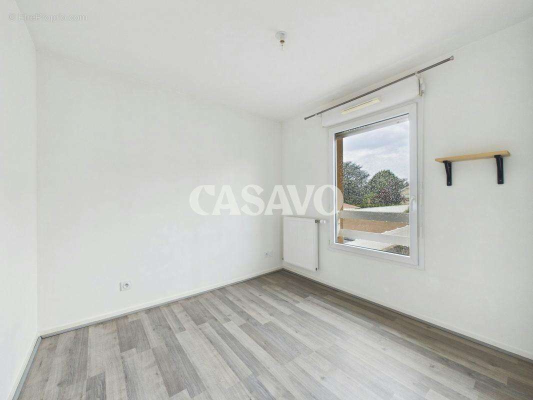 Vente Maison 4 pièces de 75m² - 69200 Vénissieux - photo 8