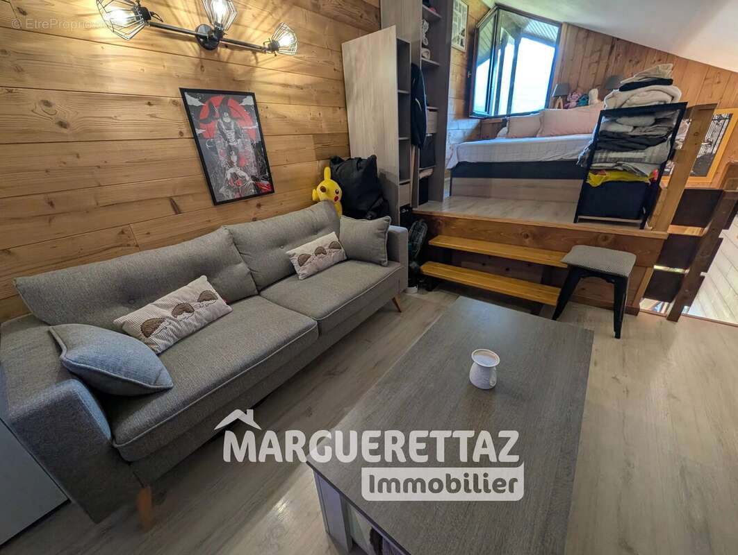 Appartement à SAINT-JEOIRE