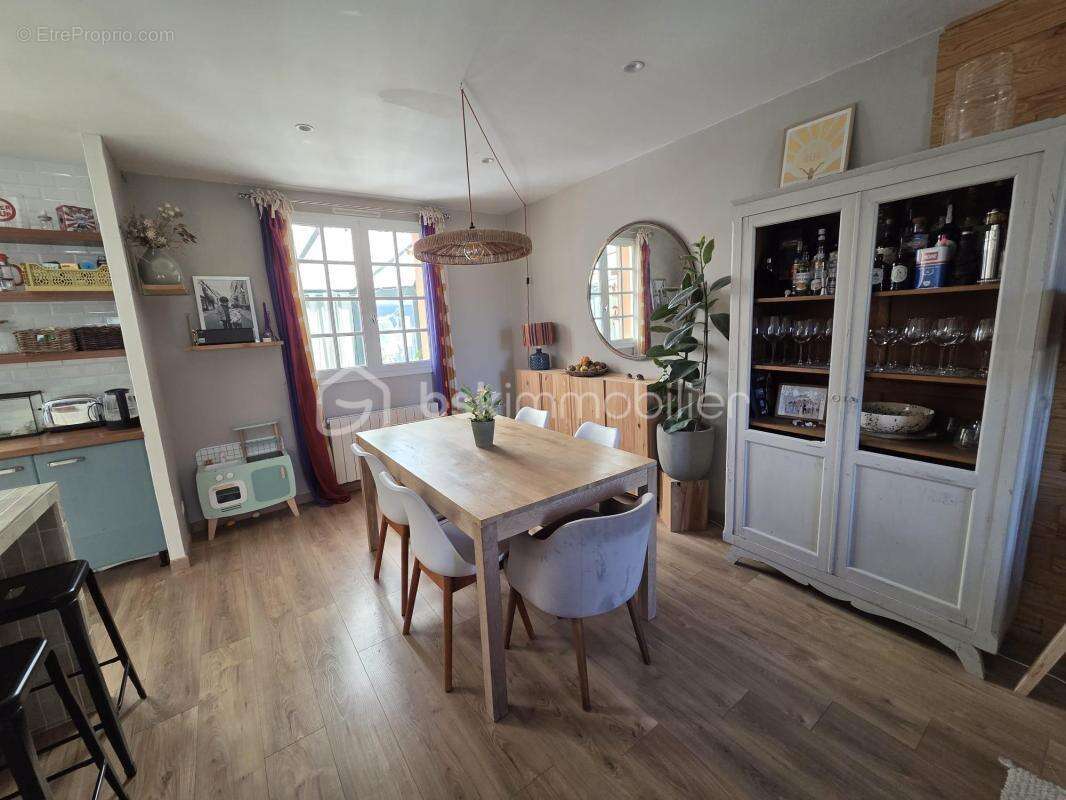 Maison à SORIGNY