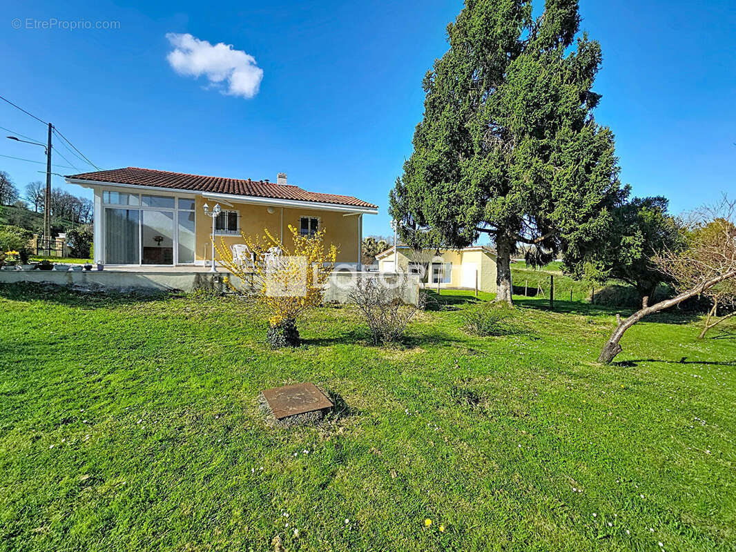 Maison de plain pied Orthez 5 pièces 78m² - photo 4