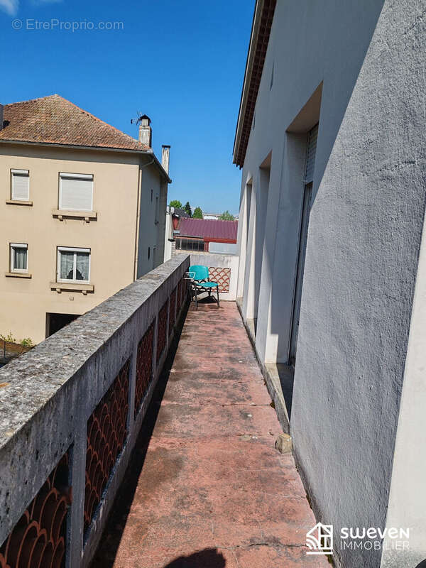 balcon  - Maison à LANNEMEZAN