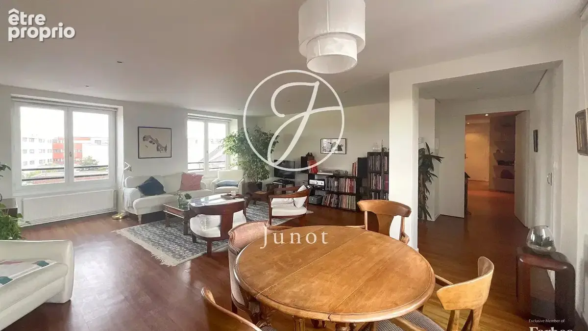 Lille - CENTRE - Appartement - 5 pièces - 135,99m² - 4 chambres - photo 2