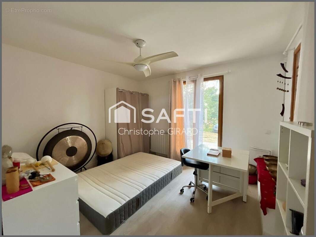 Maison 173 m² à La Tour-D'aigues  - photo 6