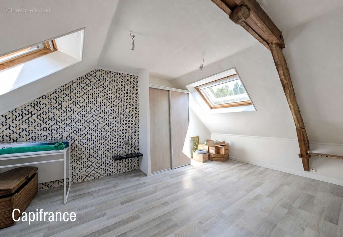Maison en pierre – PLESSE – 165 m² – Terrain 9 000 m² – Proximité N137 - photo 18