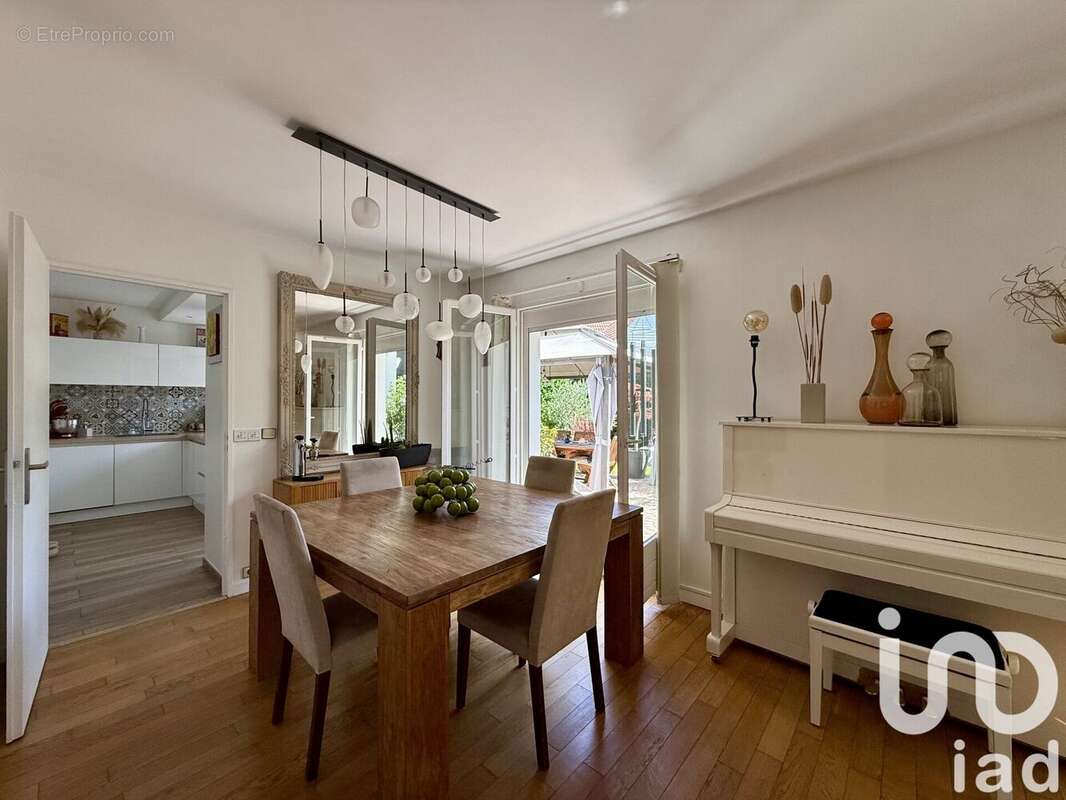 Photo 3 - Maison à SUCY-EN-BRIE