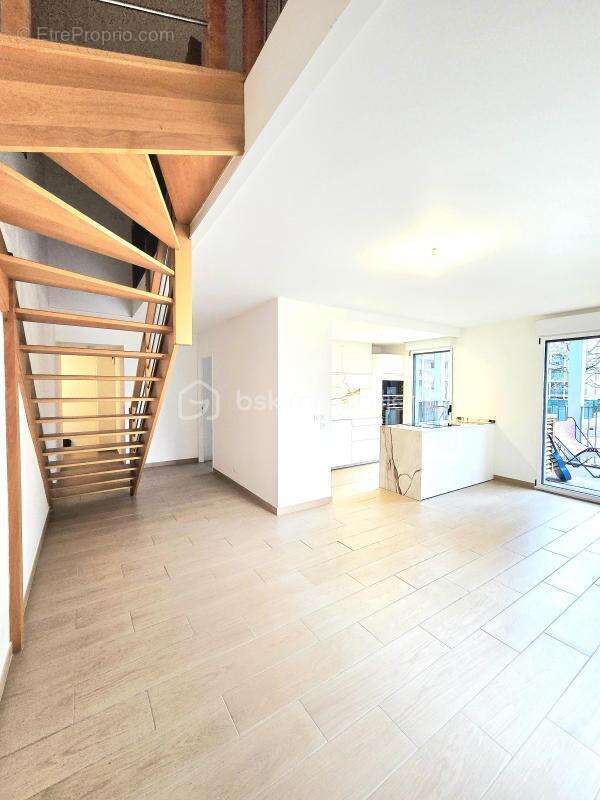 Appartement à RUEIL-MALMAISON