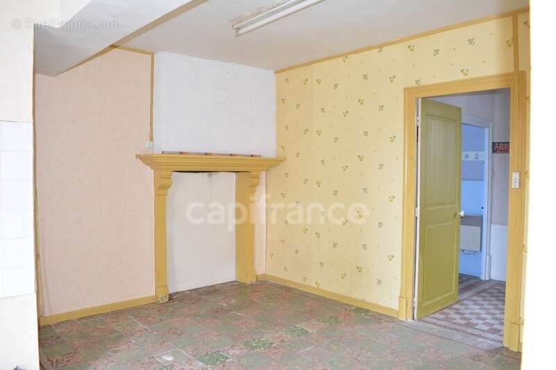 Appartement à AUNAY-EN-BAZOIS