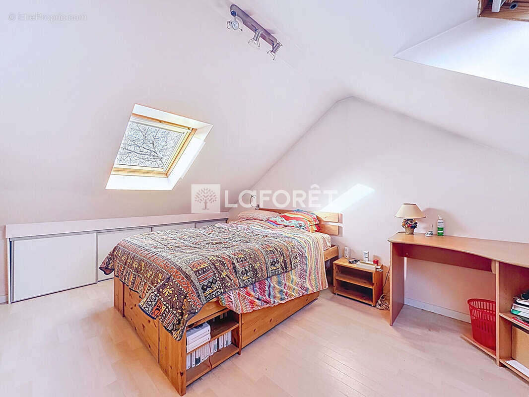 Maison à BARJOUVILLE