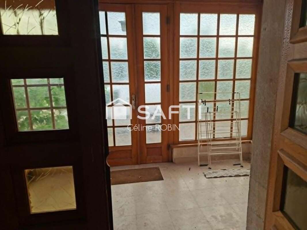 Maison 284 m² à Louhans  - photo 6