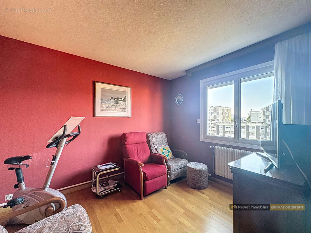 Appartement à SAINT-PRIEST