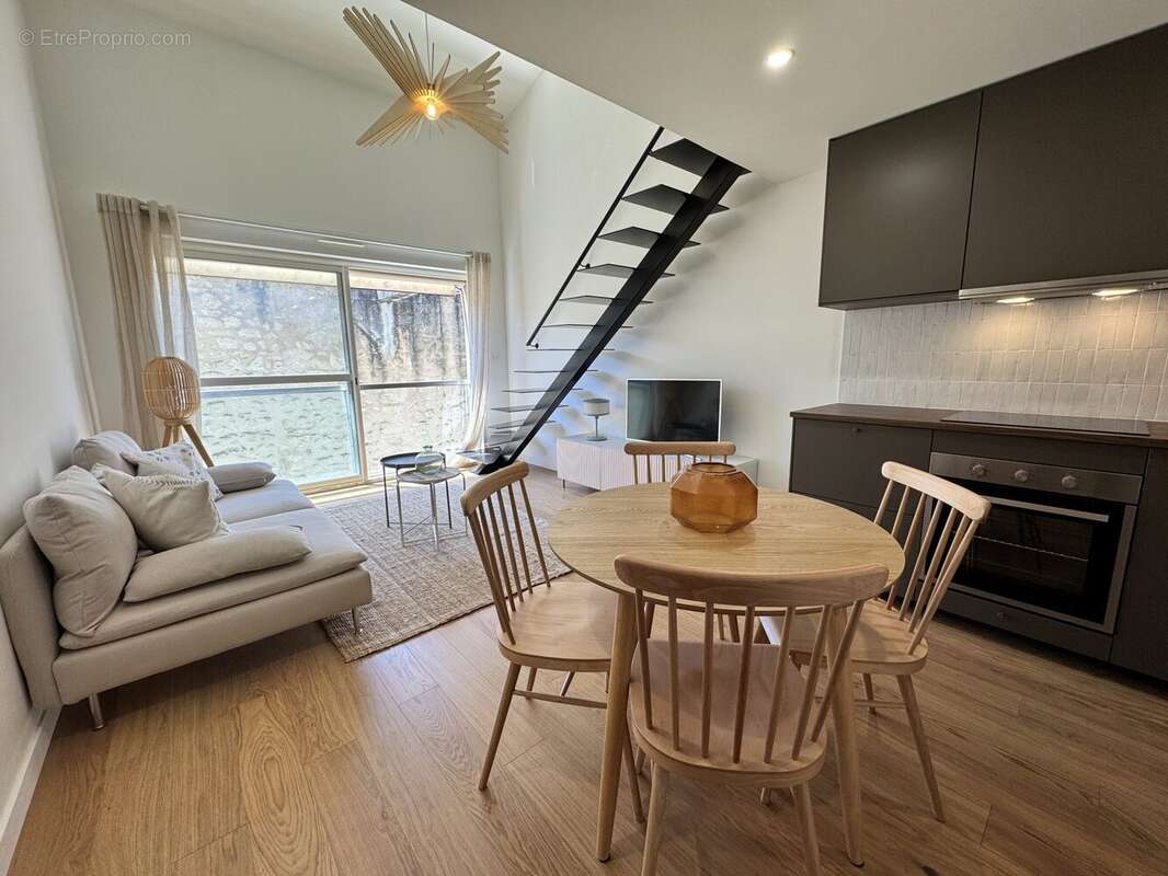 Appartement à BORDEAUX
