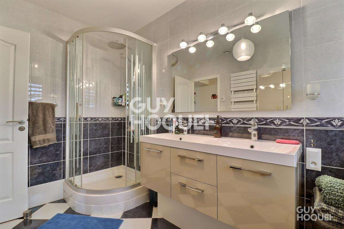 Maison à SAINT-MARD