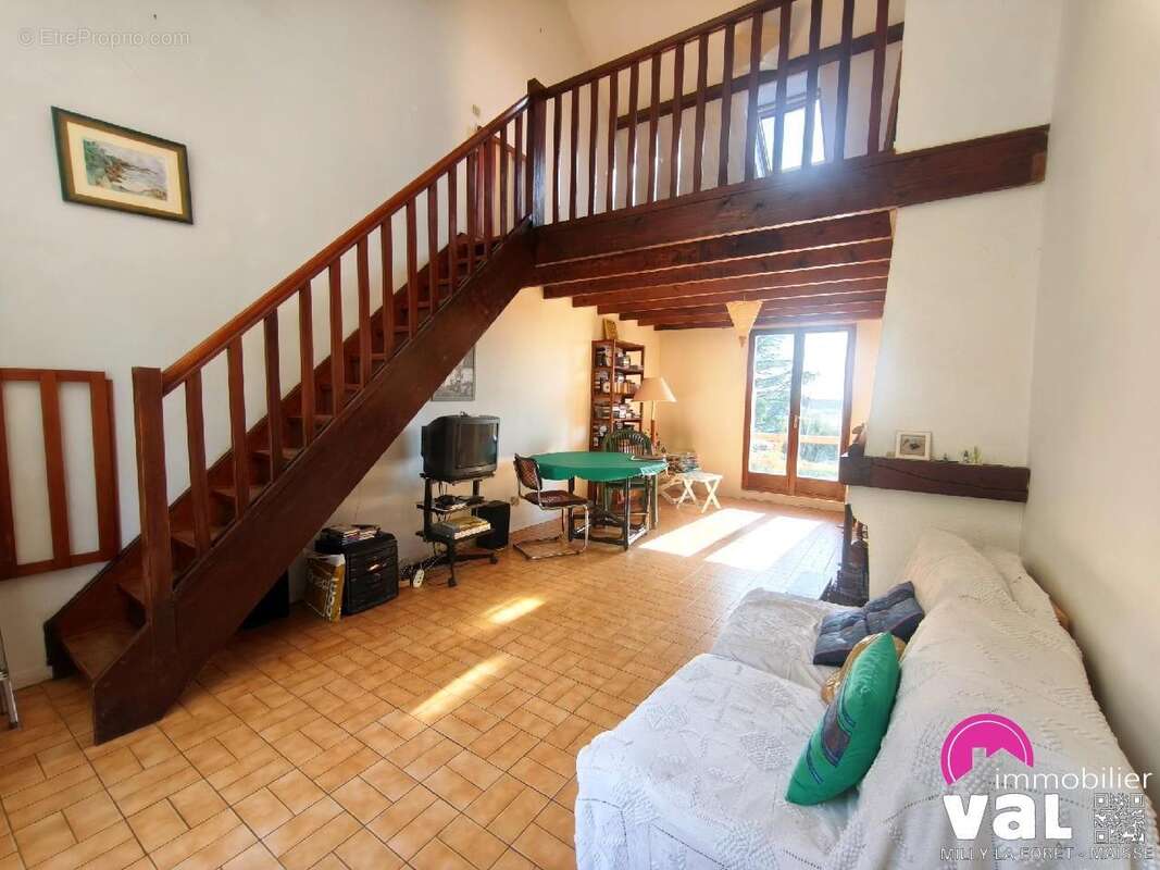 Maison 90 m² à Milly-La-Foret  - photo 2