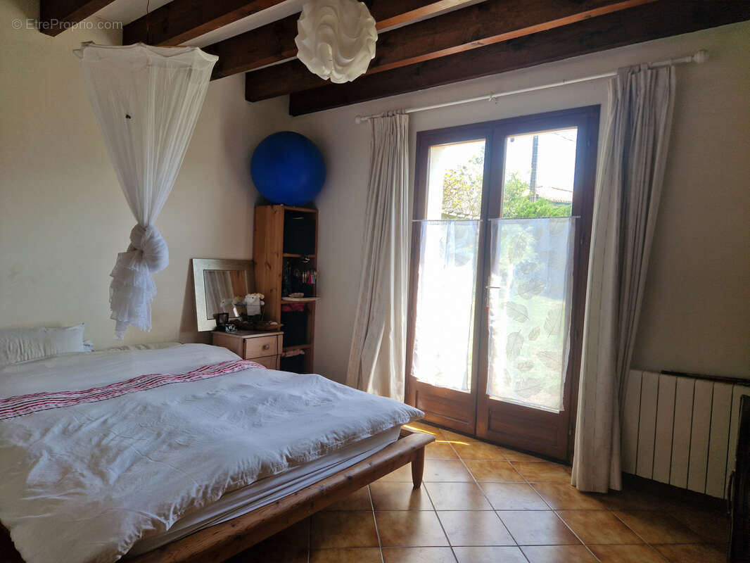 ASCAIN - Charmante maison avec vue sur les Pyrénées - 6 chambres - photo 11
