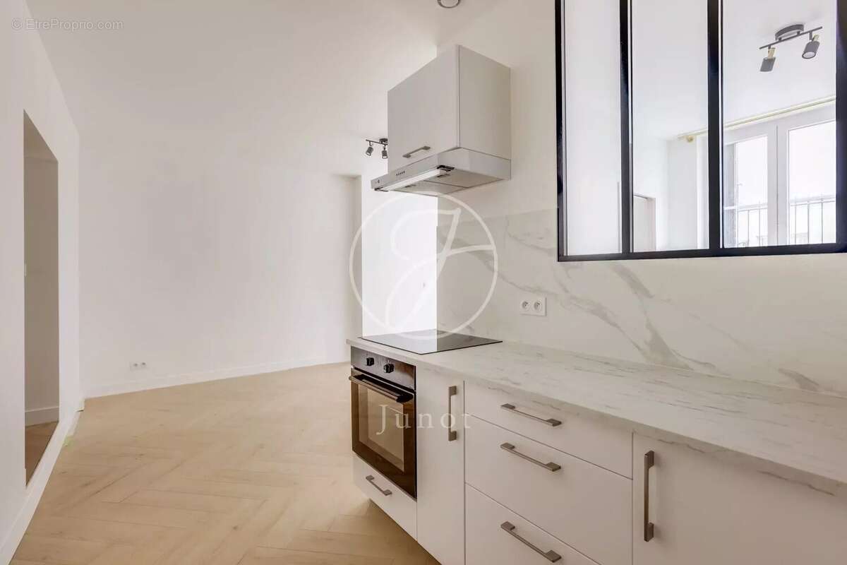 Appartement à PARIS-9E