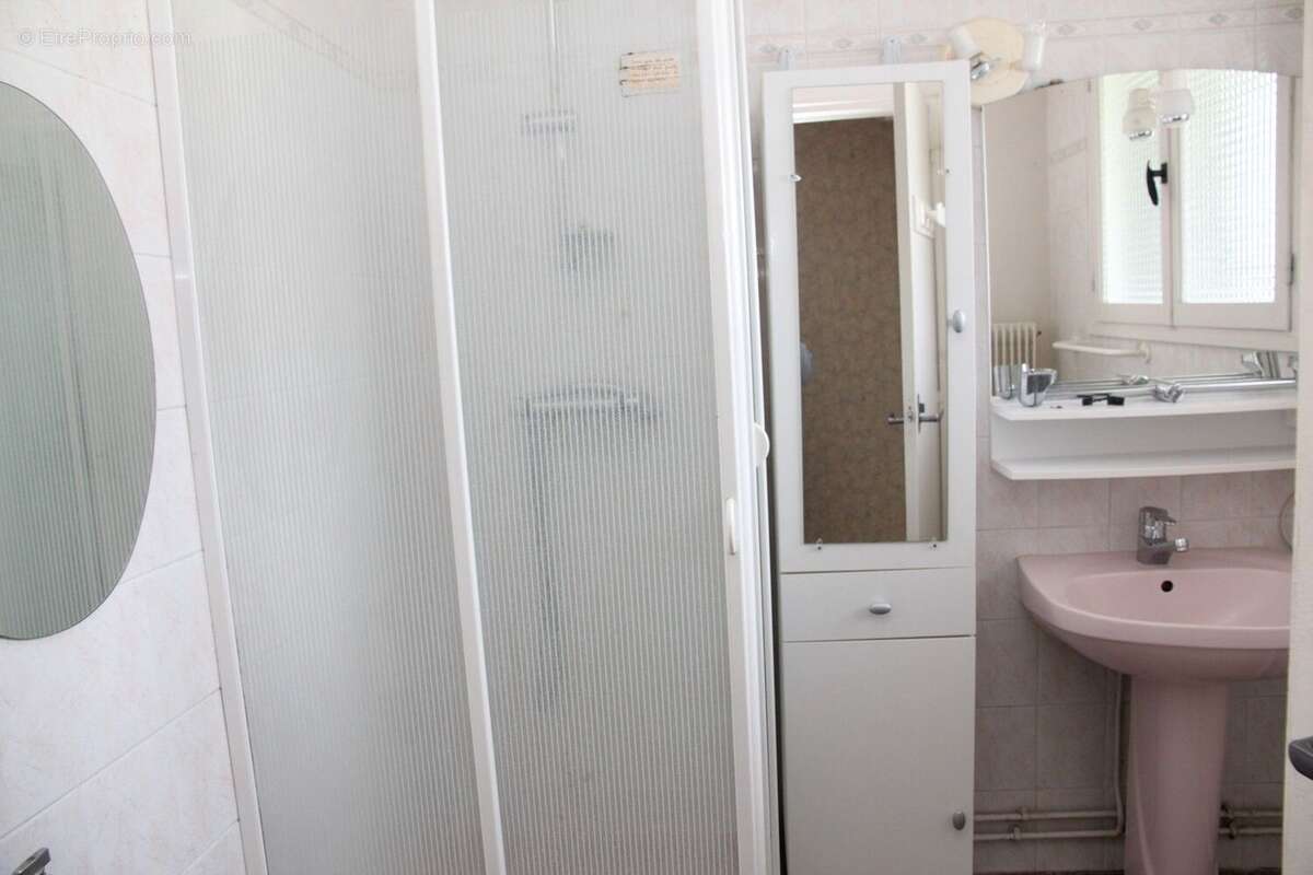 Appartement à CHALETTE-SUR-LOING