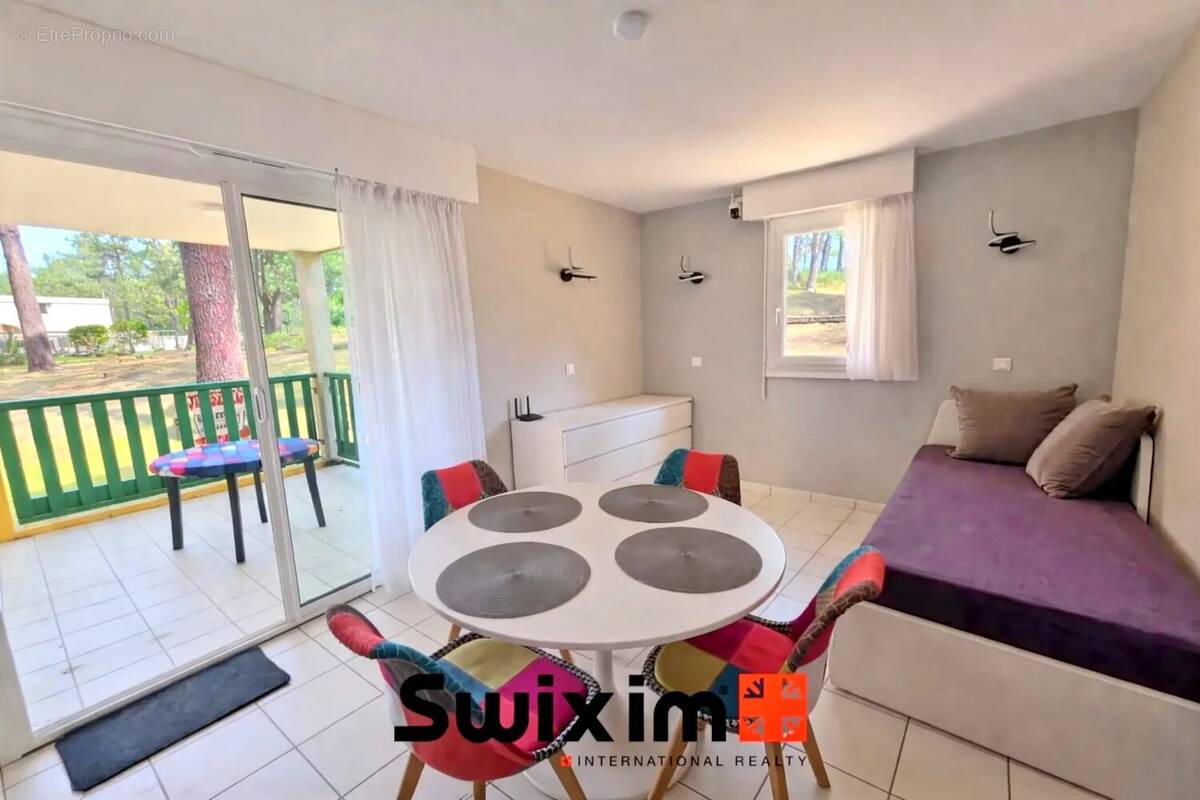 Appartement à CARCANS