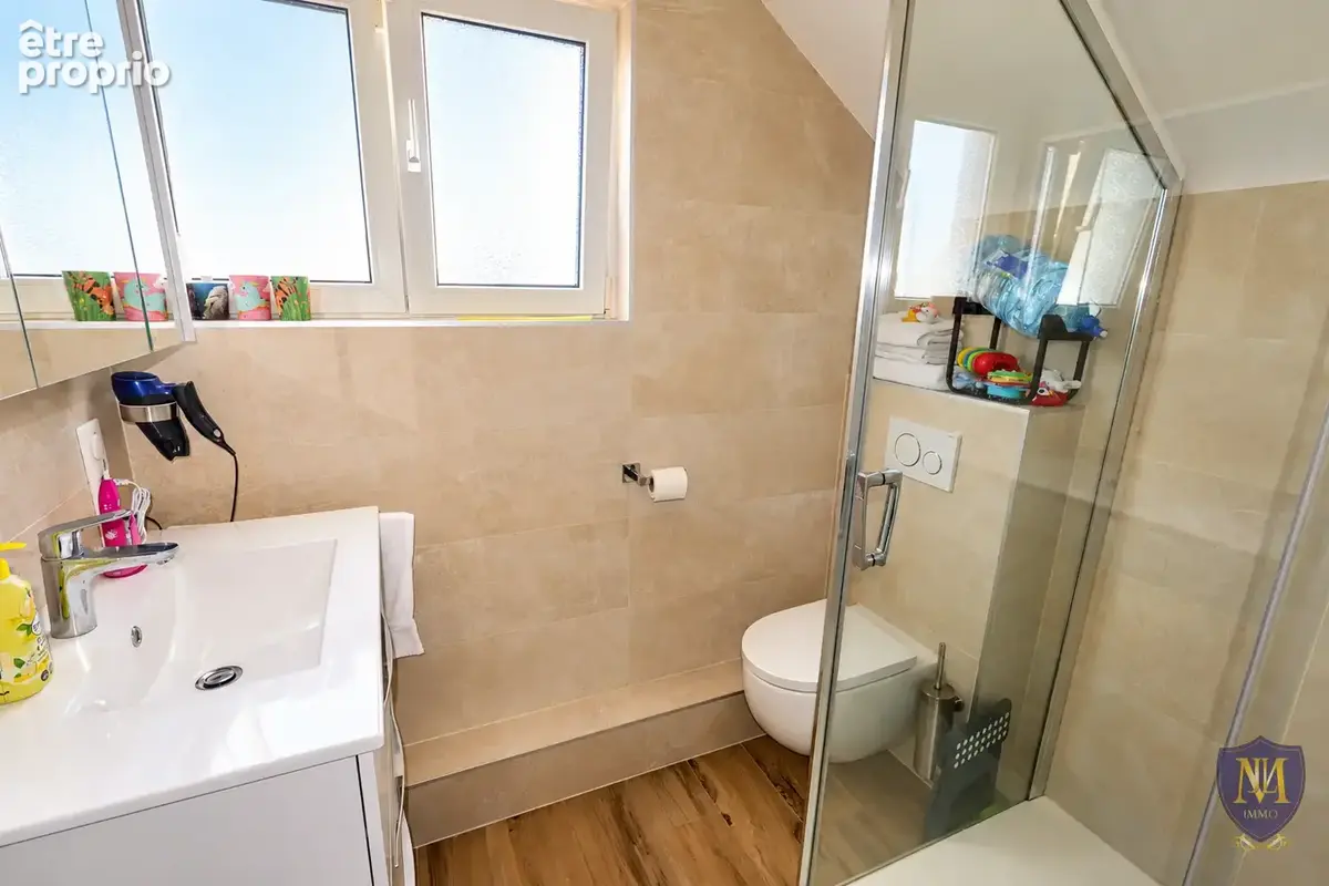 Saint-louis neuweg au calme belle maison 6 pièces de 135 m2 avec dépendance sur 6,57 ares de terrain - photo 11