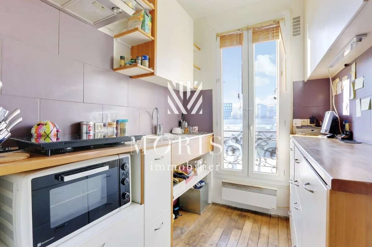 Appartement à PARIS-17E