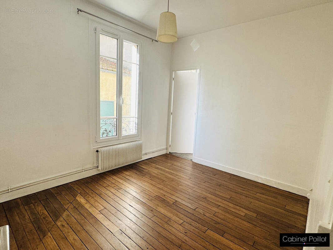 Appartement à FONTENAY-SOUS-BOIS