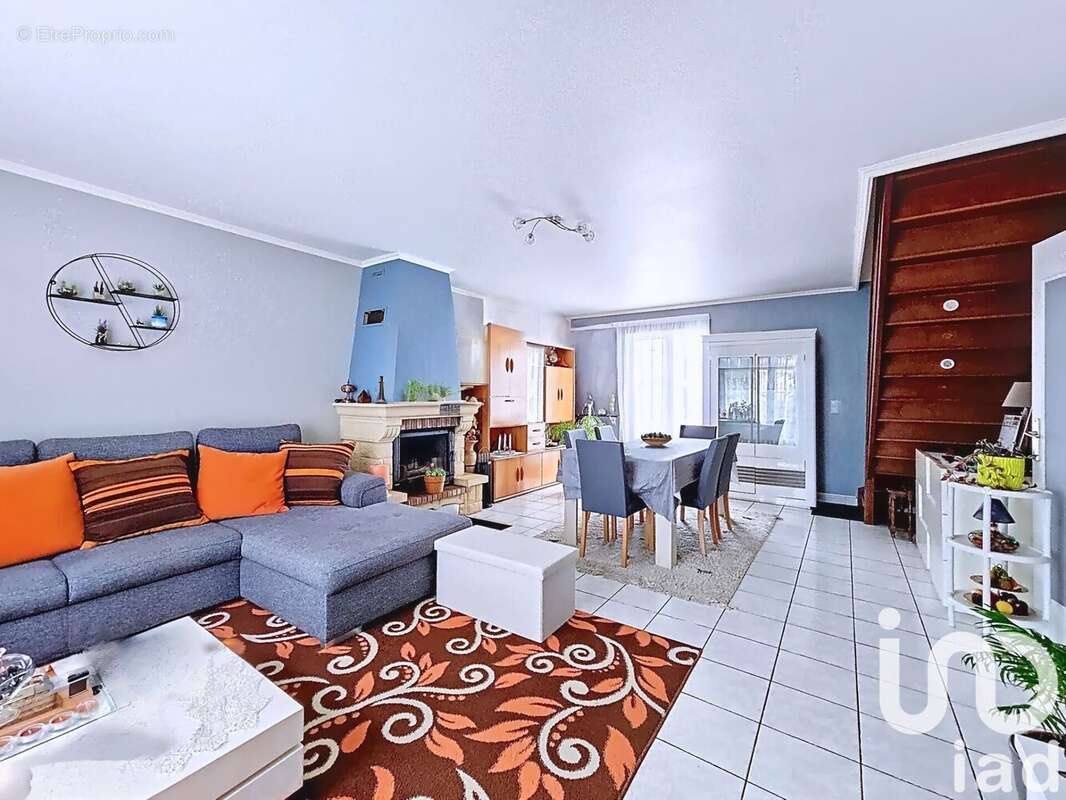 Photo 4 - Maison à COUBERT