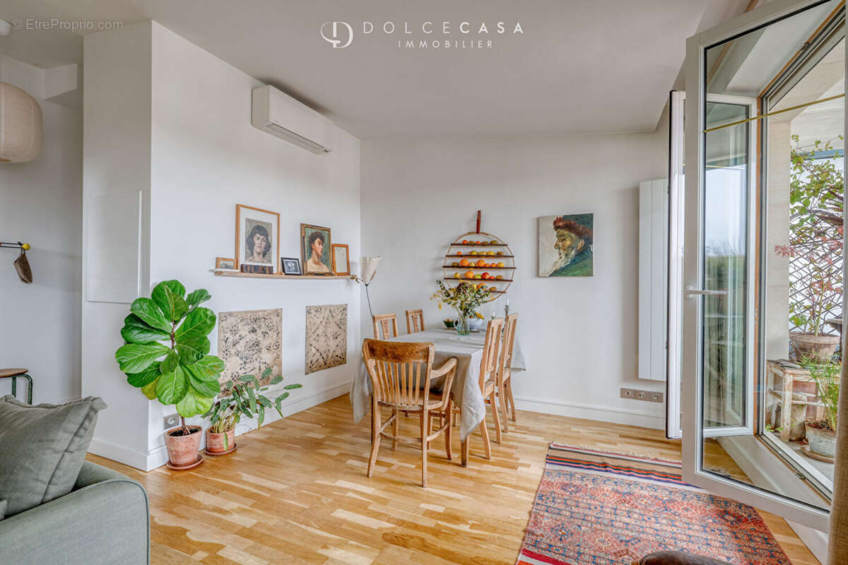 Appartement à LE PERREUX-SUR-MARNE