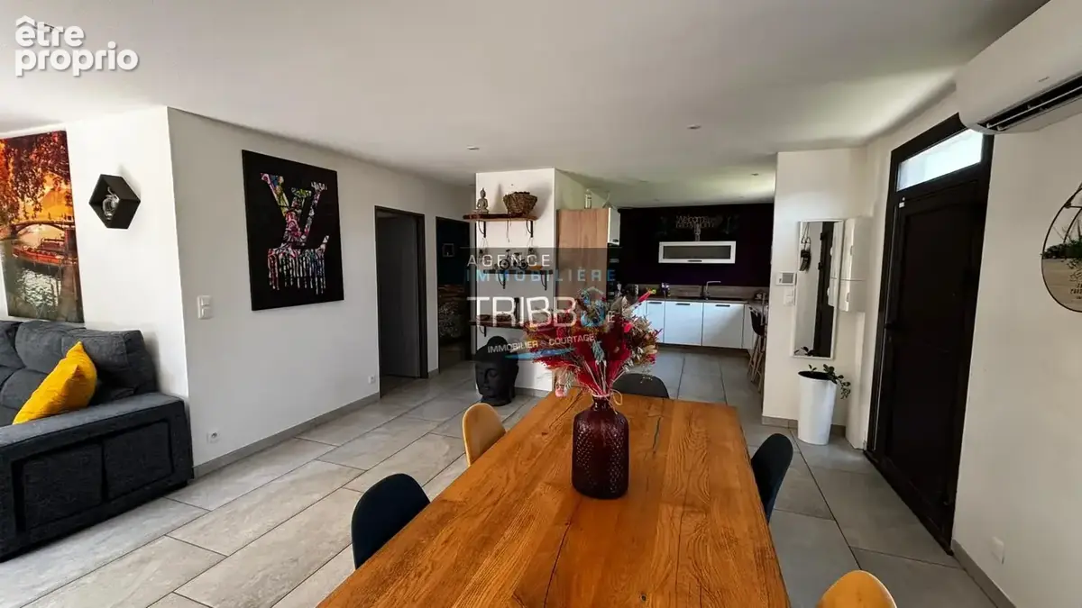 Villa 3 faces de plain pied avec 3 chambres et piscine - photo 7