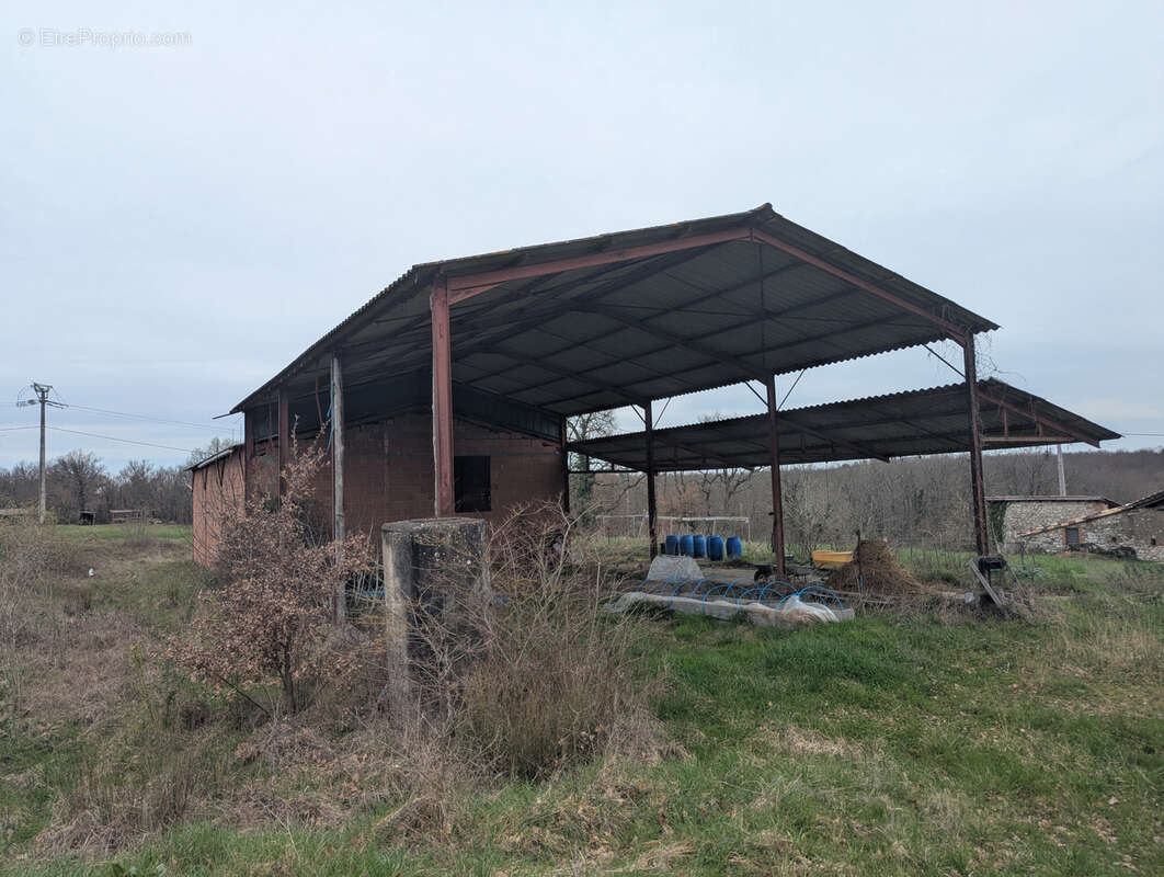 Maison à LISLE-SUR-TARN