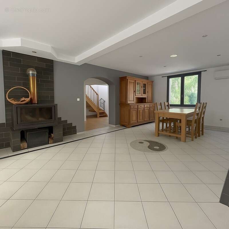 Maison à vendre 5 pièces CRE-SUR-LOIR (72) - photo 5
