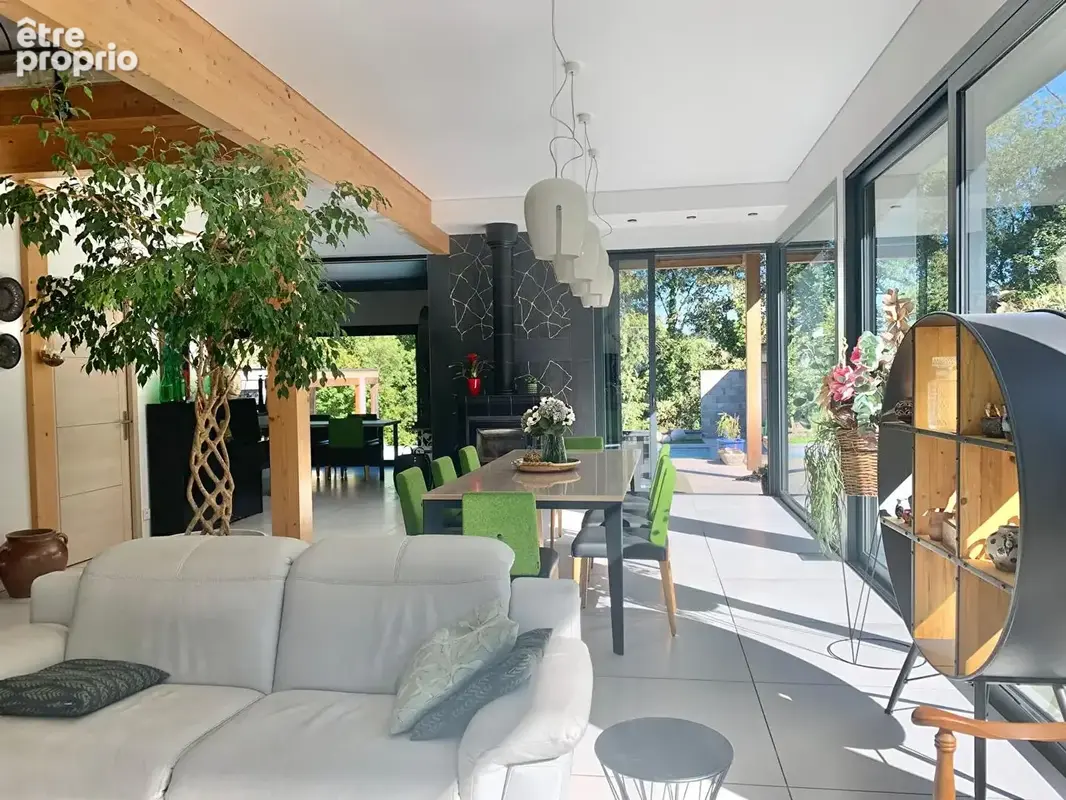 Villa Nivolas Vermelle 7 pièce(s) 192 m2 - photo 6