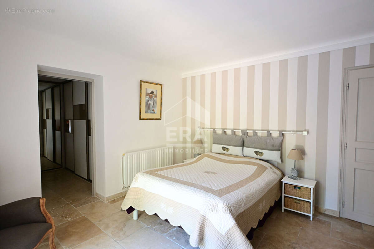 Maison 191m² à châteauneuf-de-gadagne - photo 8