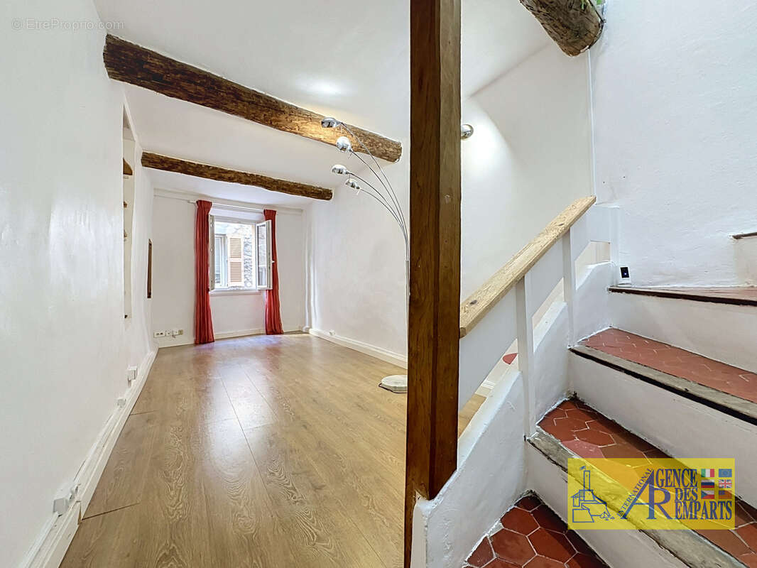 Appartement de caractère 82,95 m2 au cœur de la Vieille Ville - photo 15