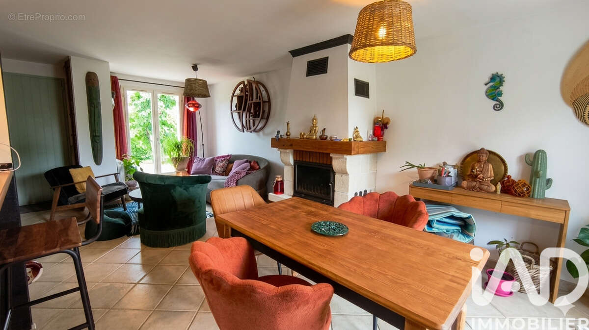 Maison 110 m² à Boisville-La-Saint-Pere  - photo 4