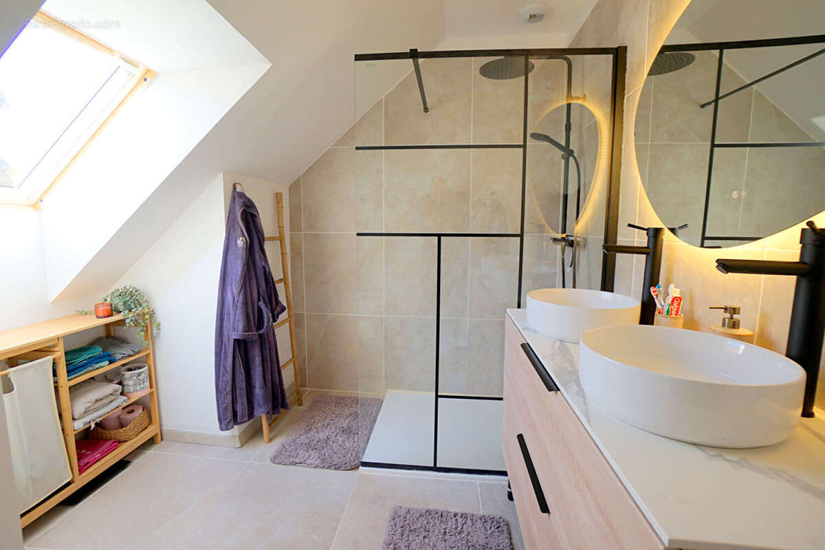 Maison à AUBERGENVILLE