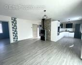 Maison à SAINT-XANDRE