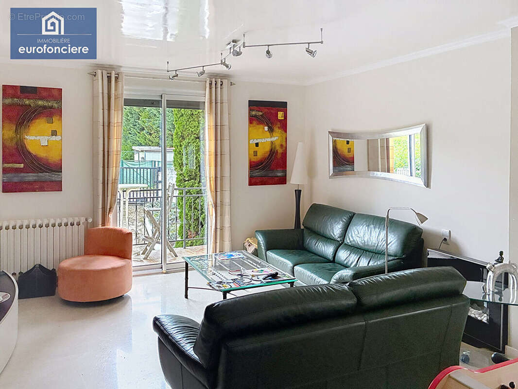 Maison à BREVIANDES