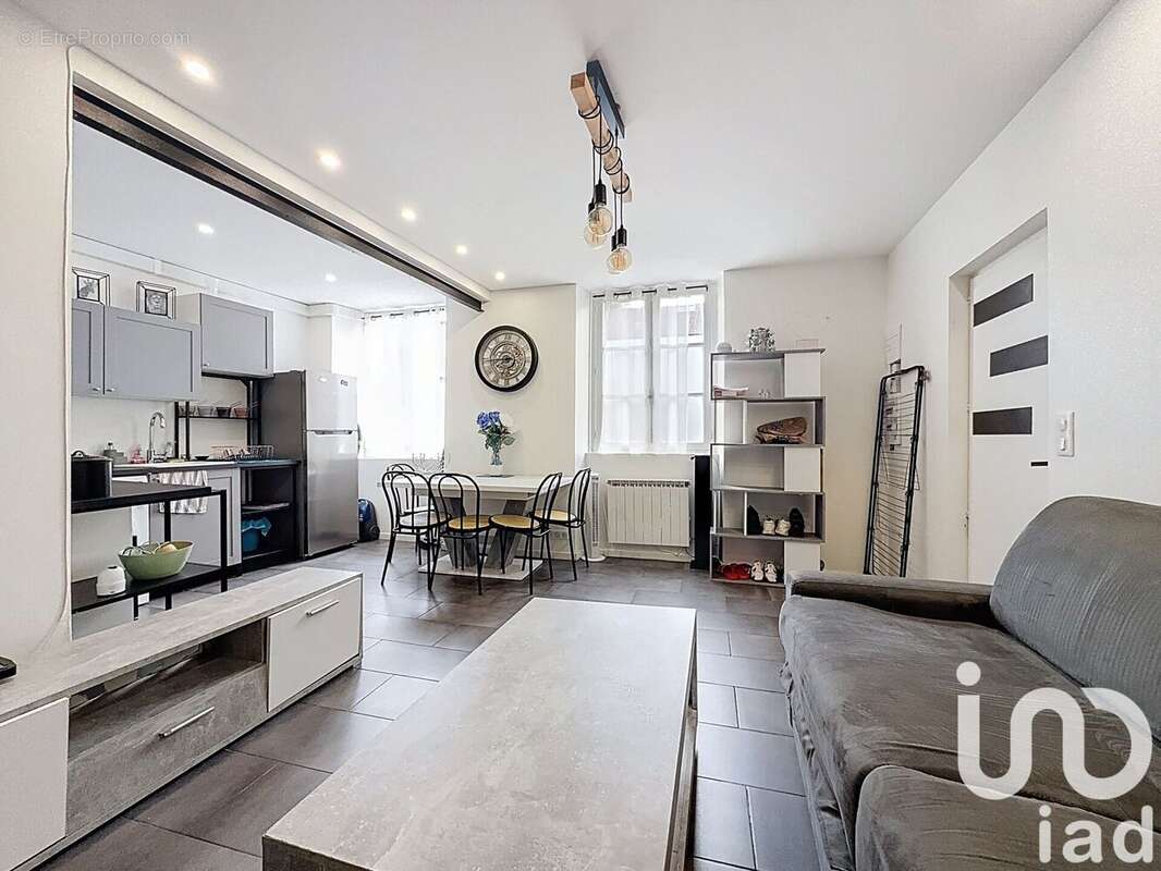 Photo 4 - Appartement à BRUYERES-LE-CHATEL